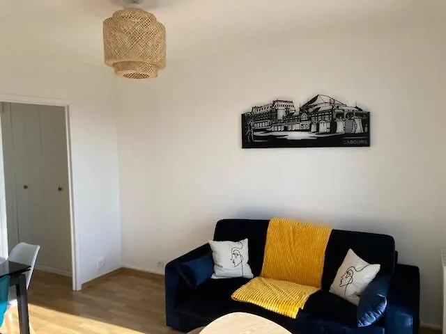 2 Pieces A - 80 M De La דירה